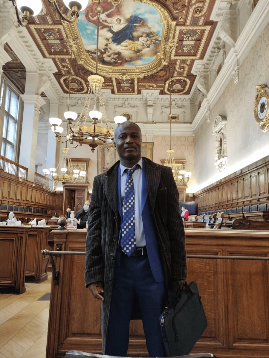 M. Emile Ajavon, médiateur familial international, au Palais de Justice